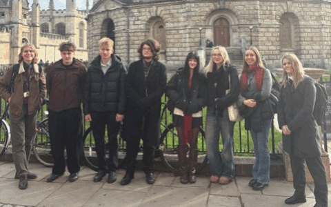 Exploring university life: Year 12 take part in Oxford NextGen visit